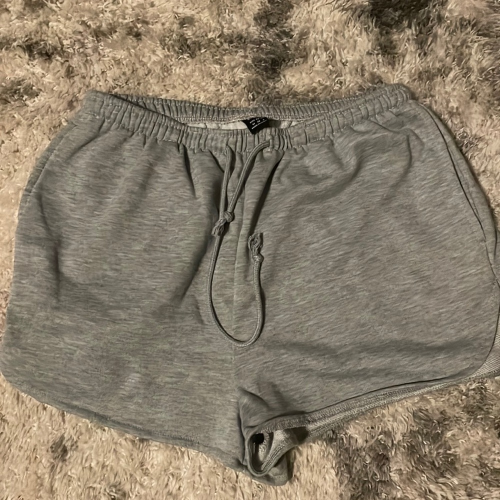 Shorts with pockets